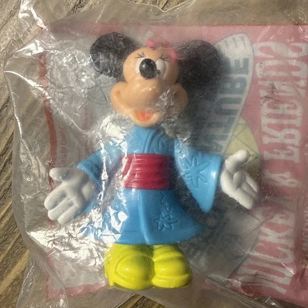 Vintage 1993 McDonalds Happy Meal Toy Blue New Disney Epcot Minnie In Japan